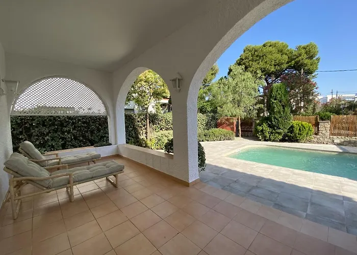 R5 Casa Colonial Villa Coma-ruga